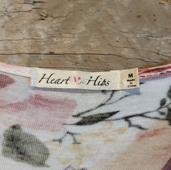Heart Hips Floral Kimono Cardigan - Picture 3 of 6